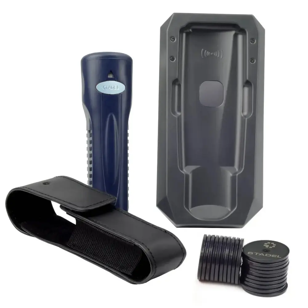 Pack CR-300 : lecteur LR-300, base USB, housse et tags